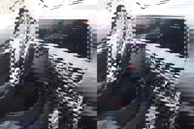 Used 2024 Kia Seltos EX image 10