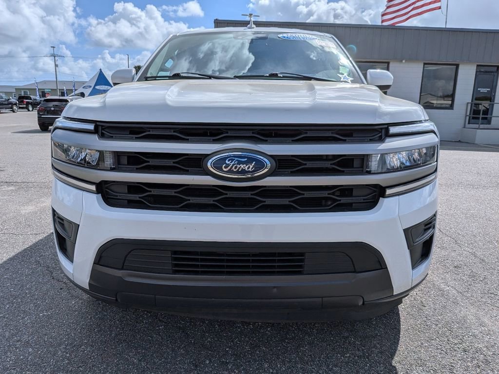 Certified 2024 Ford Expedition Max XLT image 9