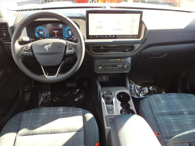 Certified 2025 Ford Bronco Sport Heritage w/ Convenience Package image 11