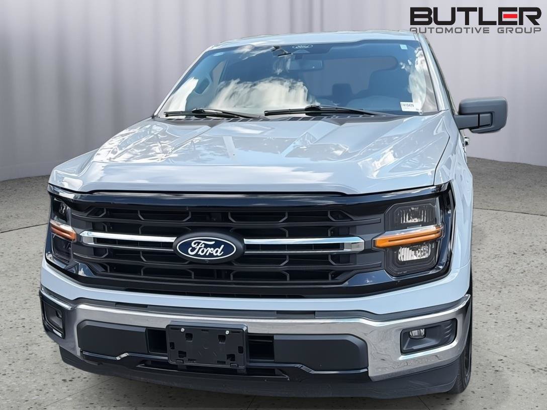 Certified 2024 Ford F150 XLT w/ Mobile Office Package RWD image 3