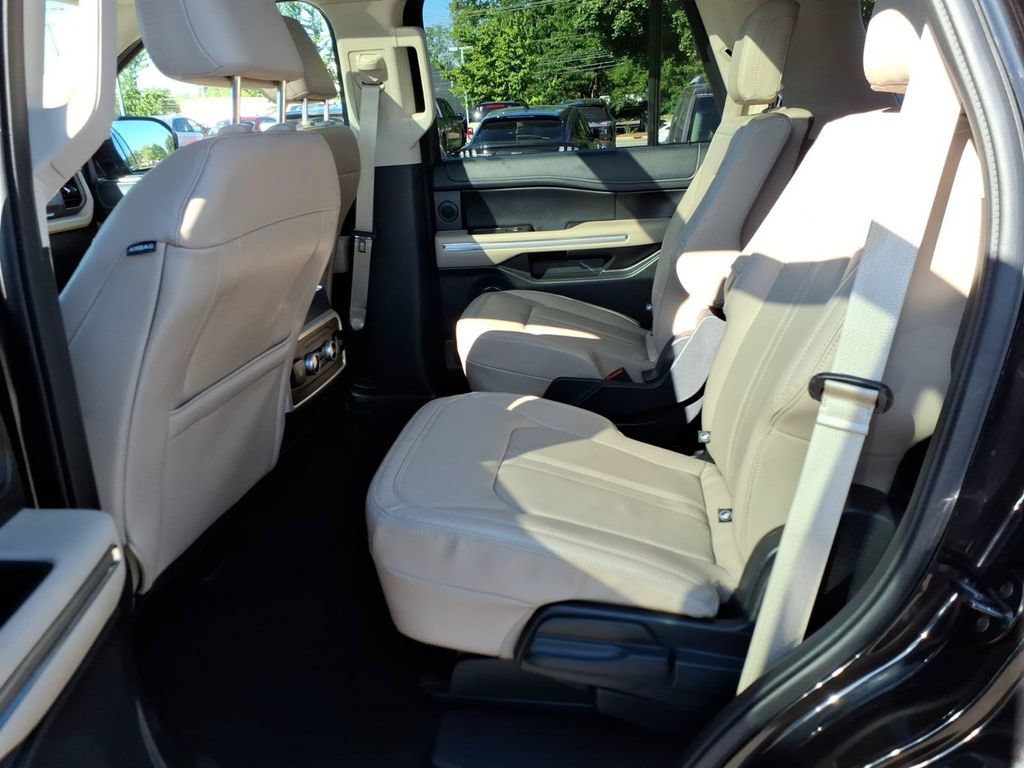 Certified 2023 Ford Expedition Limited AWD/4WD image 12