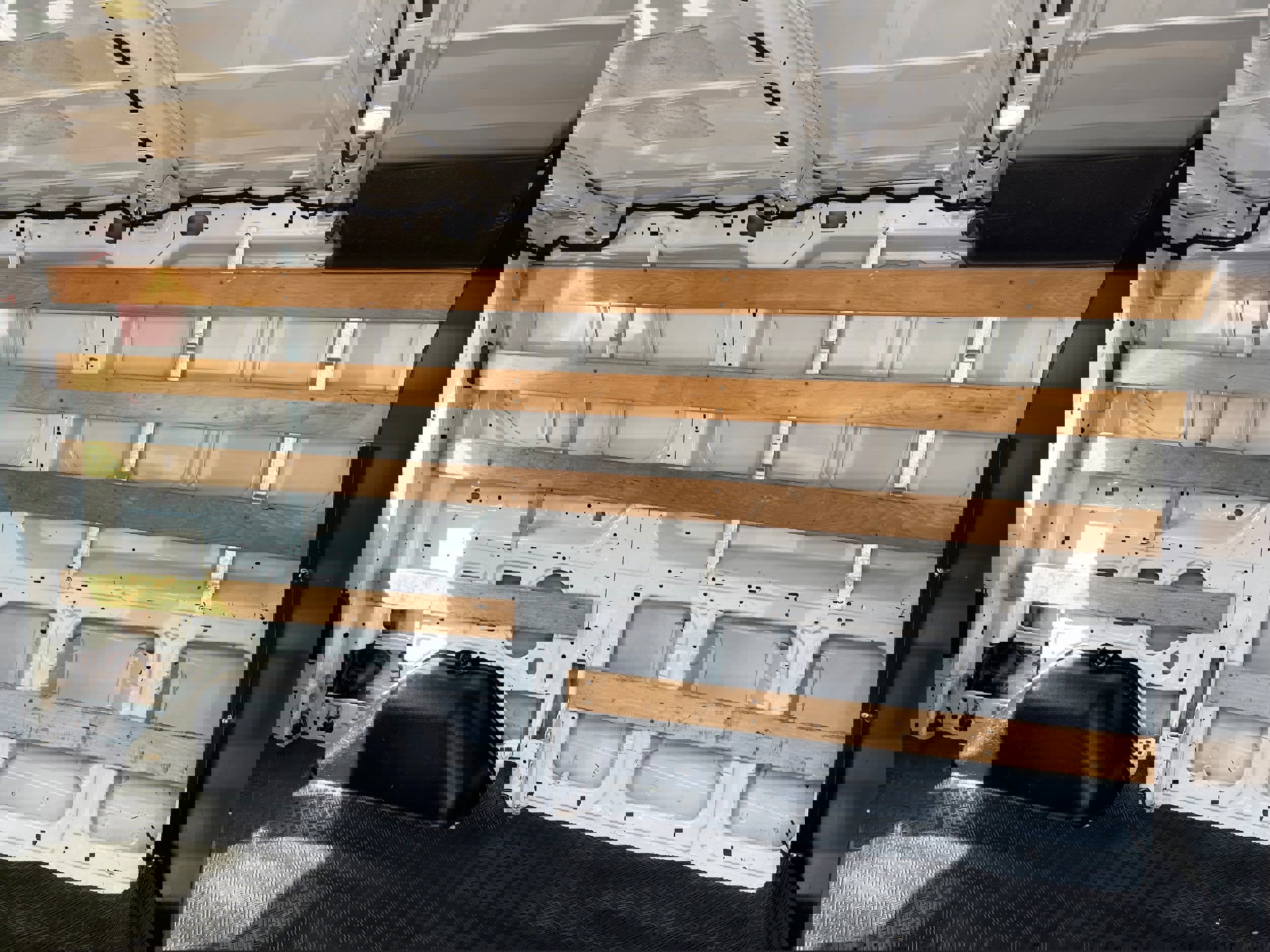 Certified 2019 Ford Transit 250 130 Low Roof w/ Exterior Upgrade Package image 14