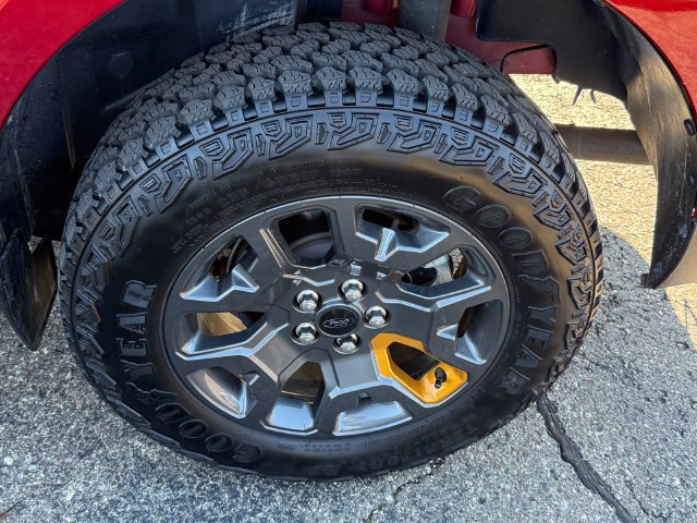 Certified 2025 Ford Maverick Tremor AWD/4WD image 5