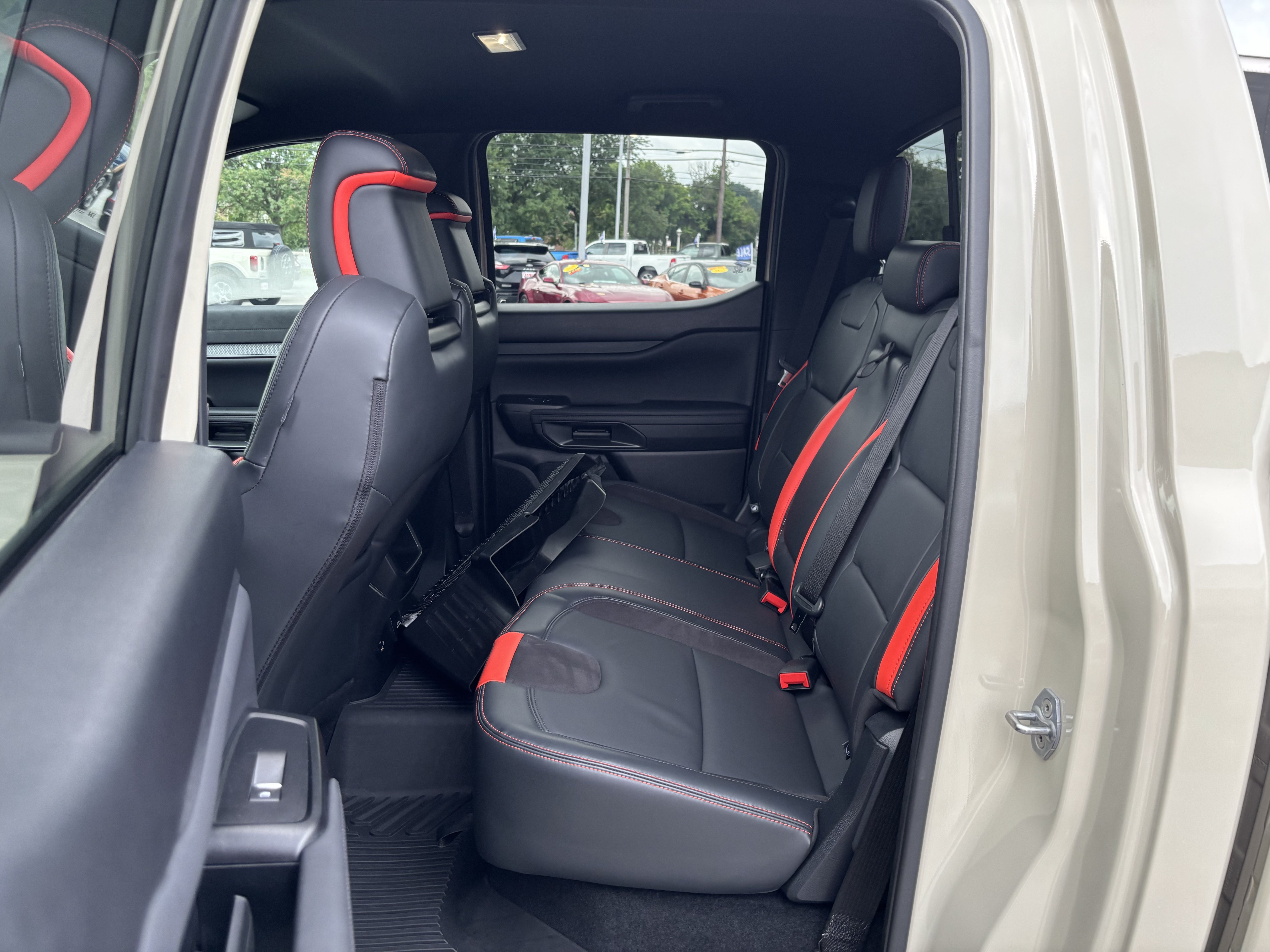 Certified 2025 Ford Ranger Raptor AWD/4WD image 26