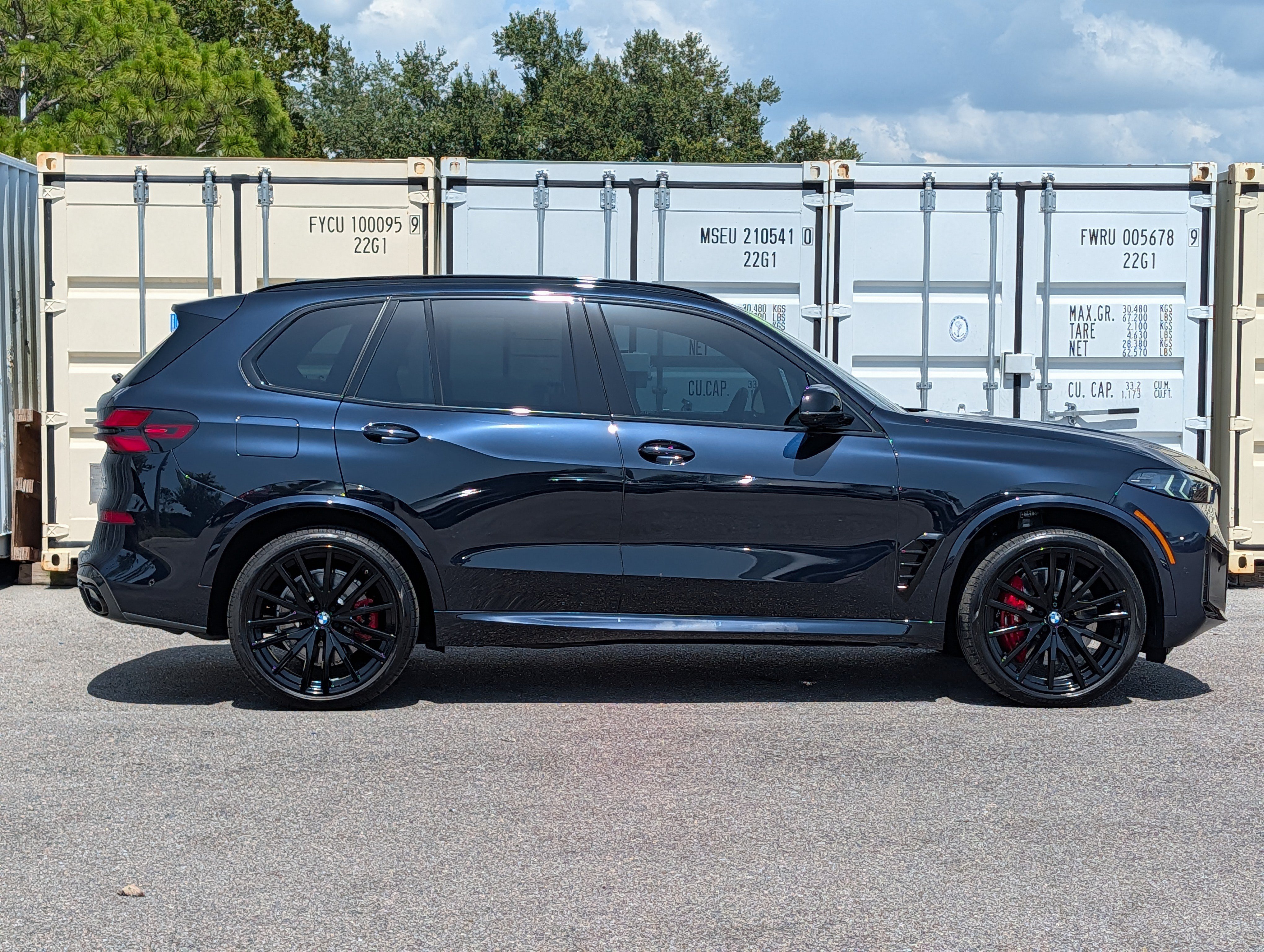Used 2025 BMW X5 M60i w/ Climate Comfort Package AWD/4WD image 4