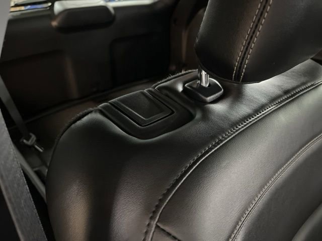 Certified 2022 Ford Explorer XLT w/ Equipment Group 202A image 39