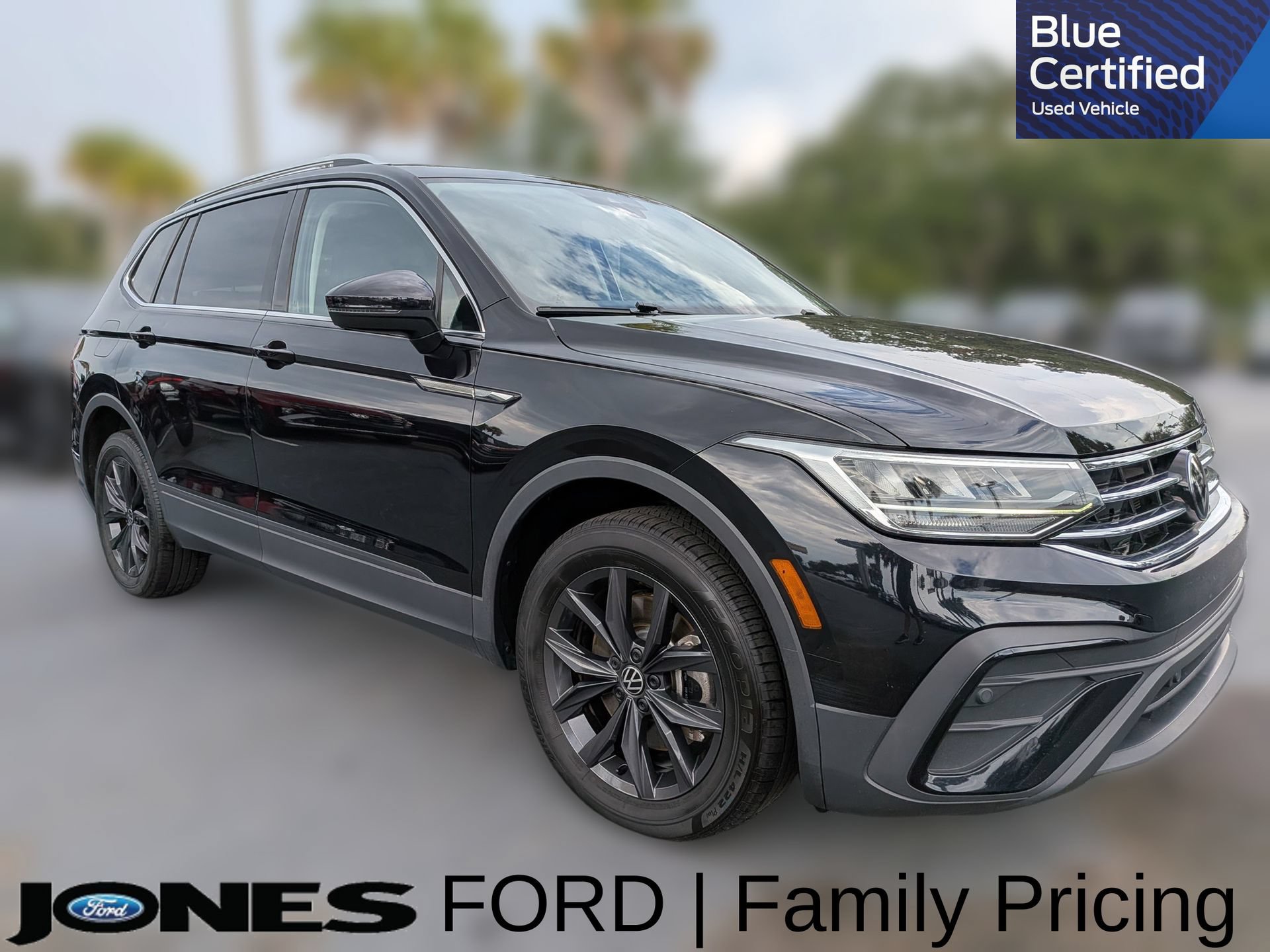 Used 2024 Volkswagen Tiguan SE