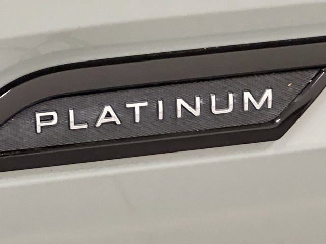 Used 2024 Toyota Tundra Platinum AWD/4WD image 18