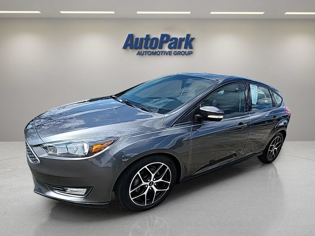 Certified 2018 Ford Focus SEL FWD image 3