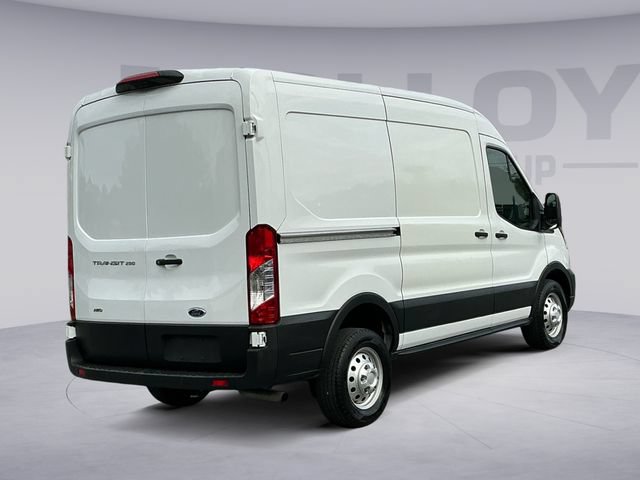 Certified 2023 Ford Transit 250 Medium Roof AWD image 5