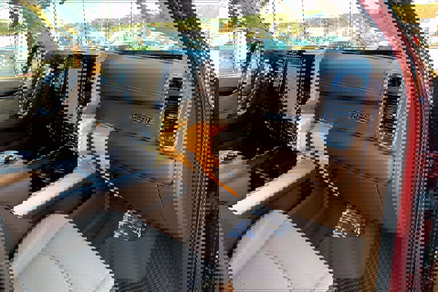 Used 2023 RAM 3500 Laramie image 17