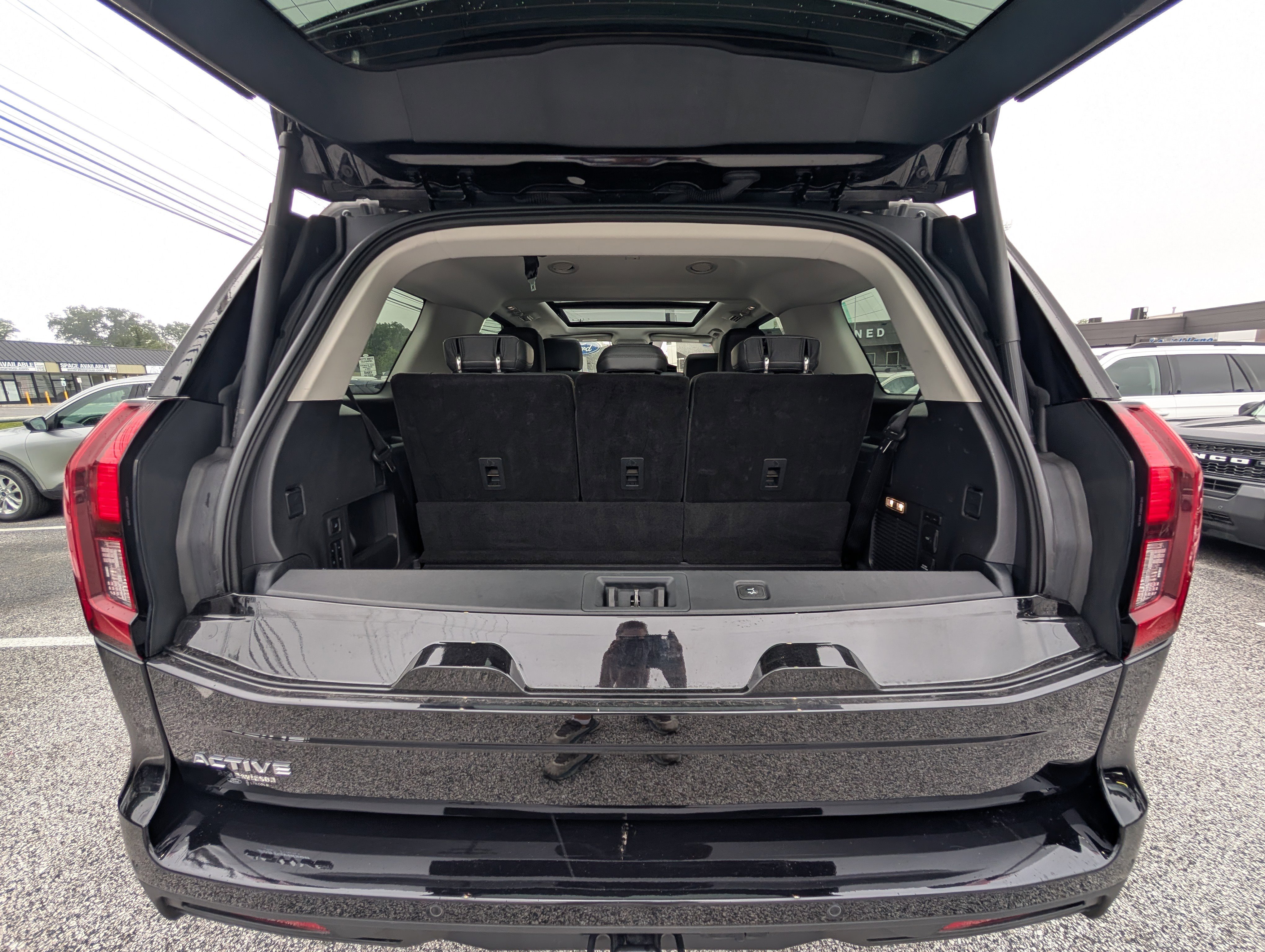 Certified 2025 Ford Expedition Active AWD/4WD image 15