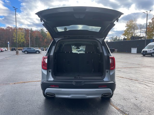Used 2023 GMC Acadia SLT image 11