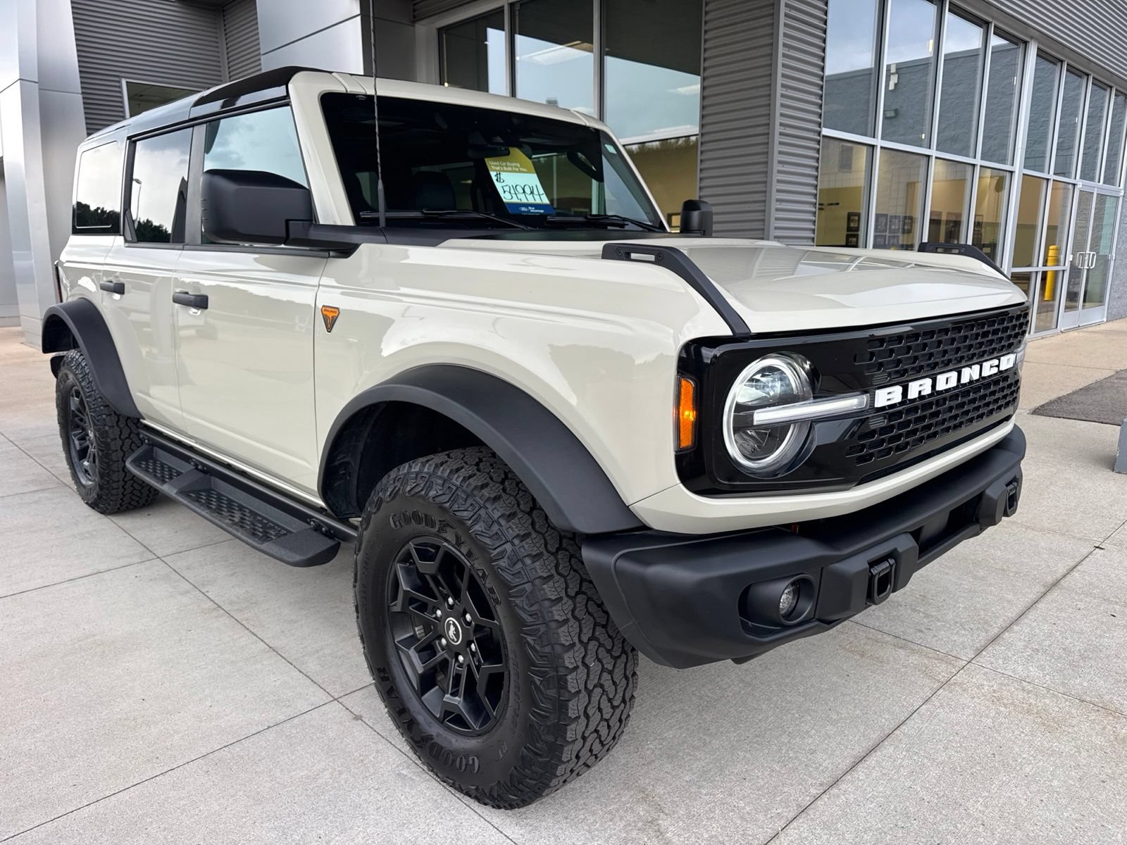 Certified 2026 Ford Bronco Badlands AWD/4WD image 10