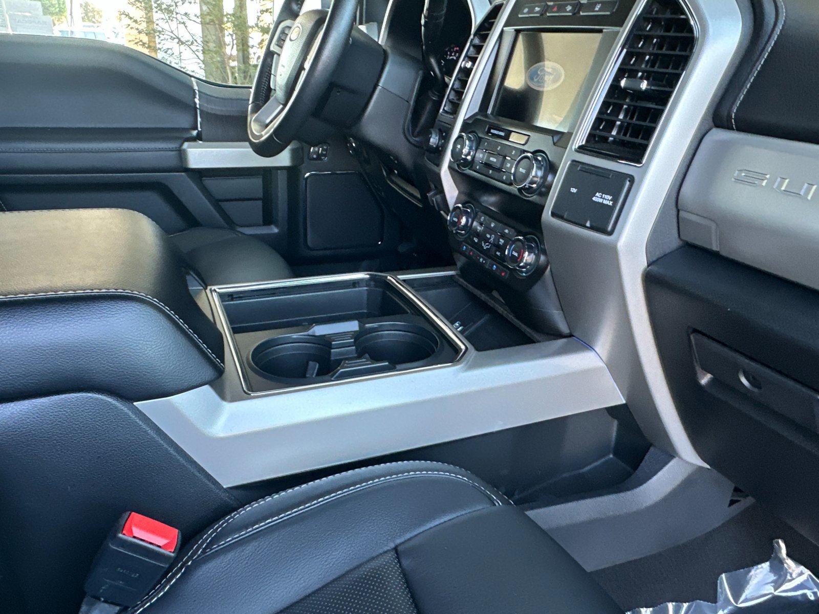 Certified 2020 Ford F350 Lariat w/ Lariat Ultimate Package image 16