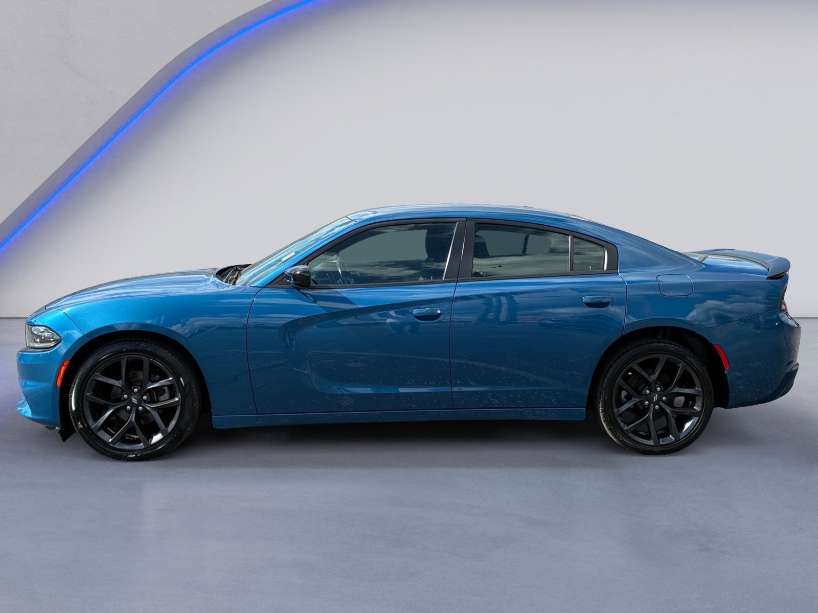 Used 2022 Dodge Charger SXT w/ Blacktop Package RWD image 7