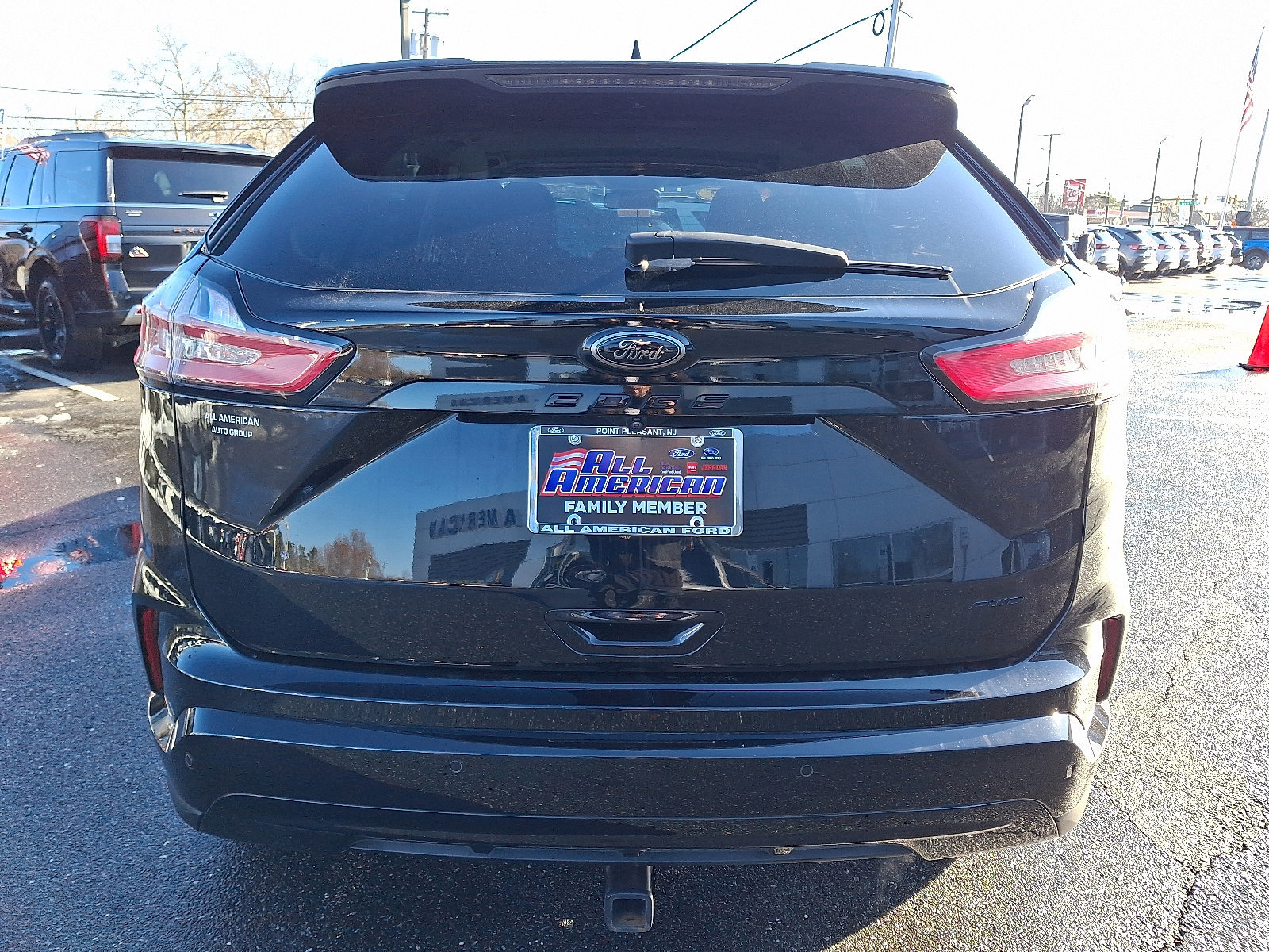 Certified 2022 Ford Edge SE w/ Black Appearance Package image 6
