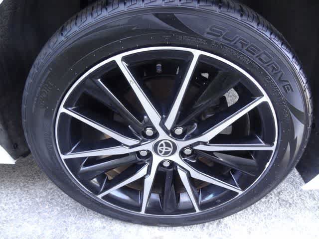 Used 2024 Toyota Camry SE FWD image 36