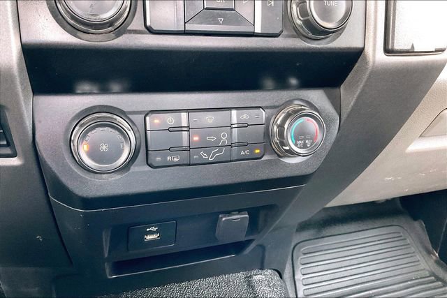 Certified 2019 Ford F350 XL w/ Power Equipment Group image 29