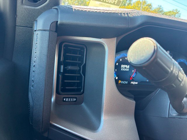 Certified 2025 Ford Bronco Outer Banks w/ Black Appearance Package AWD/4WD image 27