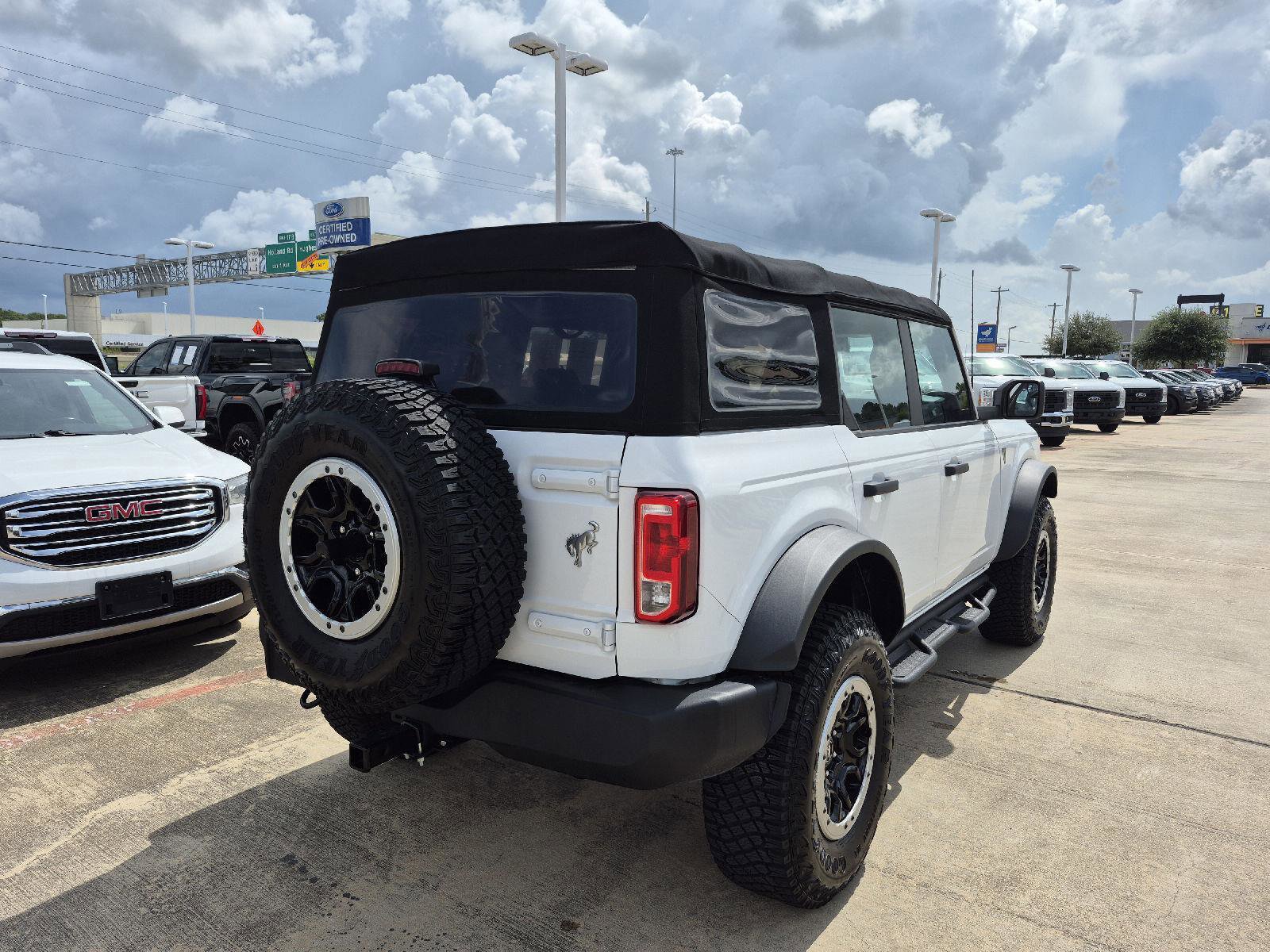 Certified 2022 Ford Bronco 4-Door w/ Sasquatch Package image 4