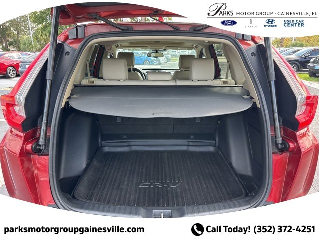 Used 2018 Honda CR-V Touring image 14