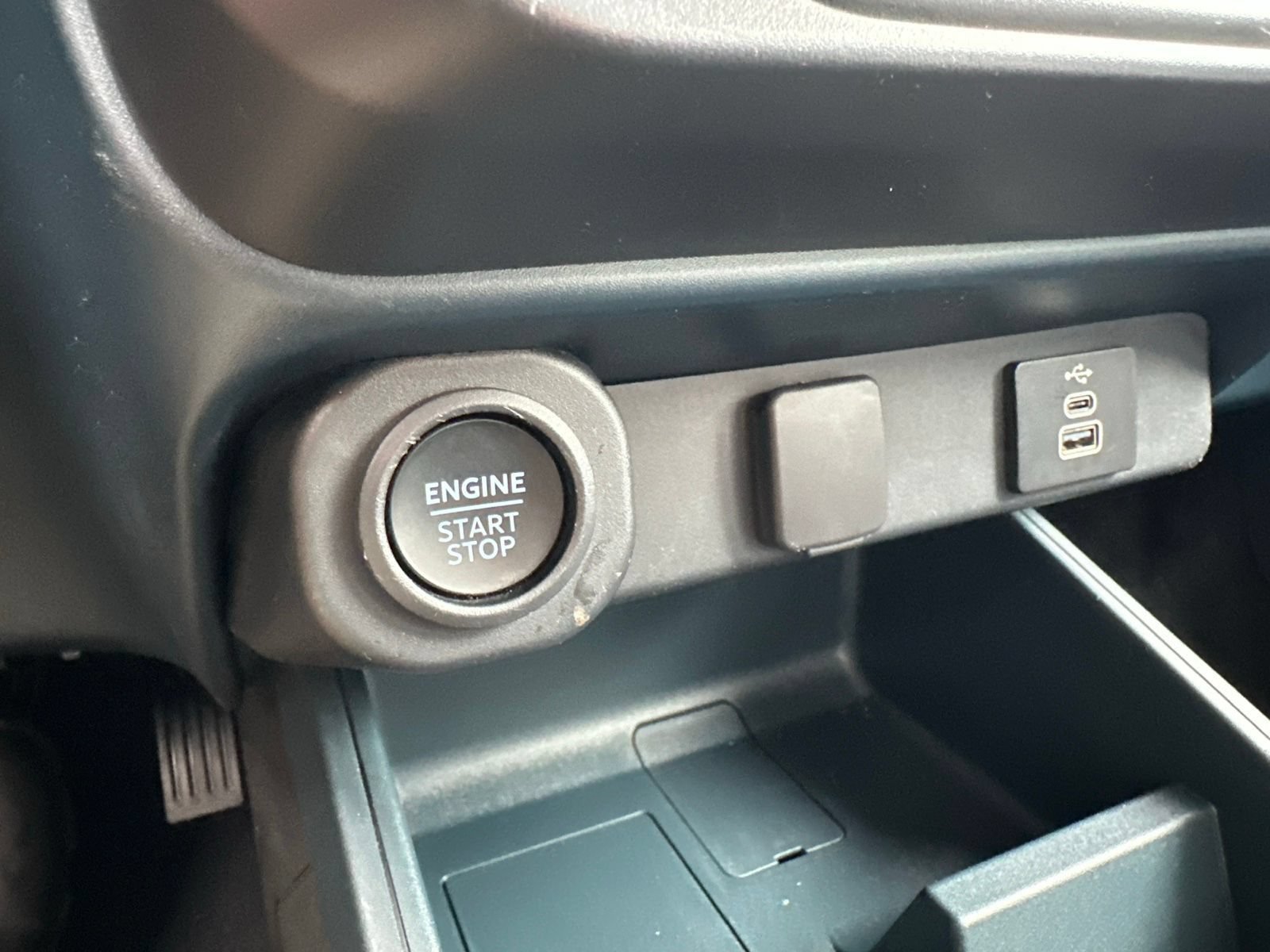 Certified 2025 Ford Maverick XLT FWD image 27