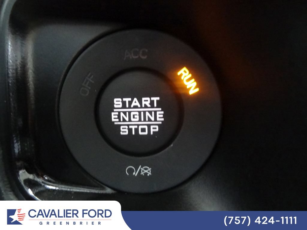 Used 2024 Jeep Gladiator Mojave w/ Technology Group AWD/4WD image 21