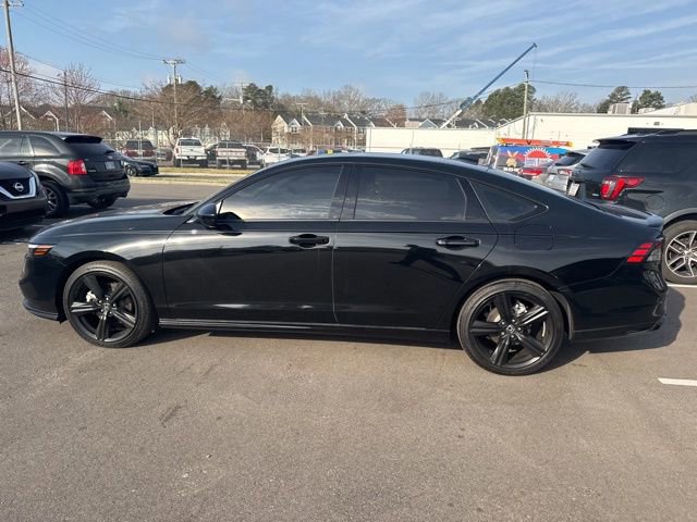 Used 2024 Honda Accord Sport image 8