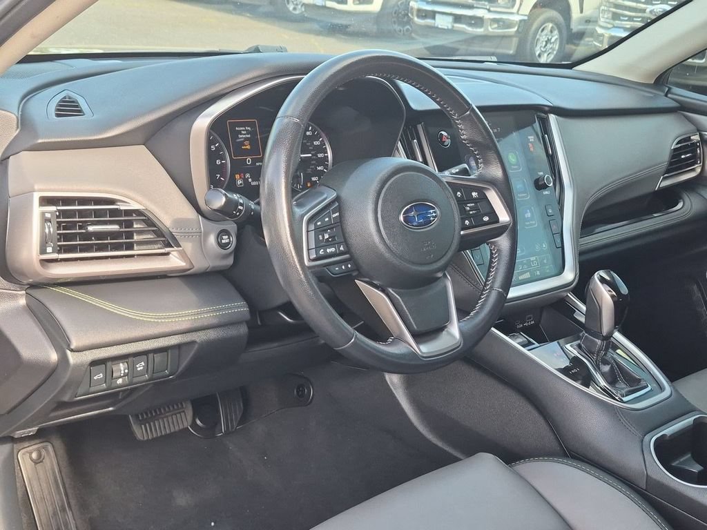 Used 2023 Subaru Outback Onyx Edition AWD/4WD image 11