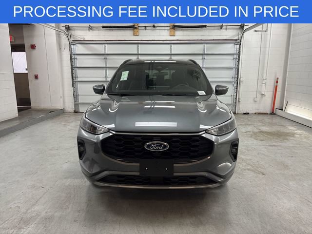 Certified 2023 Ford Escape ST-Line Select w/ Tech Pack #2 AWD/4WD image 3