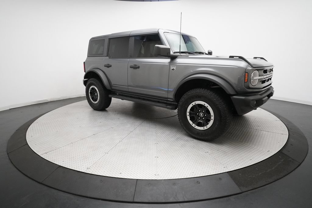 Certified 2023 Ford Bronco Big Bend w/ Sasquatch Package AWD/4WD image 34