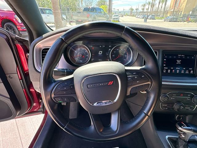 Used 2019 Dodge Charger SXT image 12