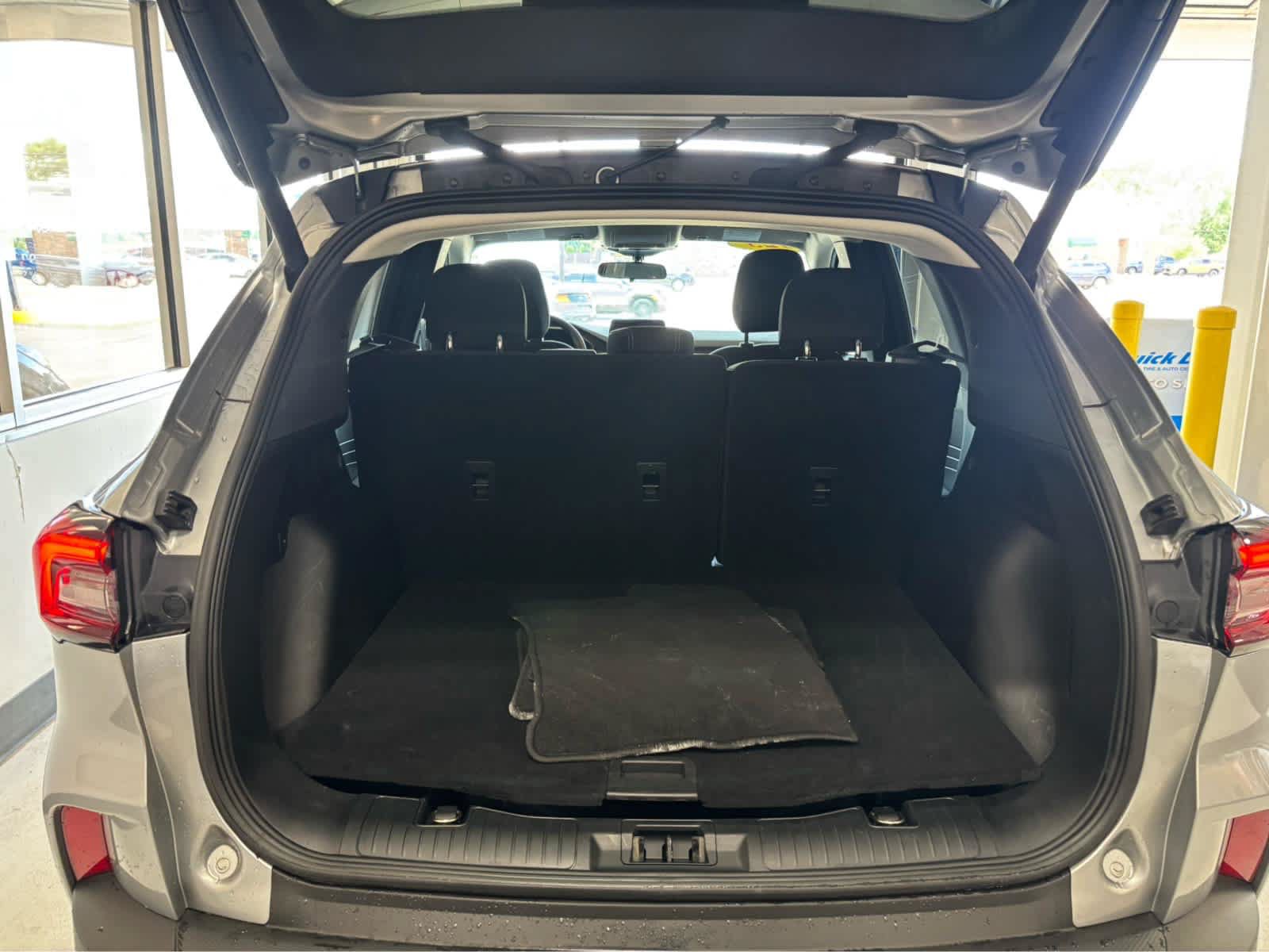Certified 2023 Ford Escape Active AWD/4WD image 8