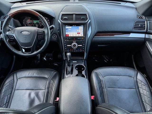 Certified 2018 Ford Explorer Platinum AWD/4WD image 15
