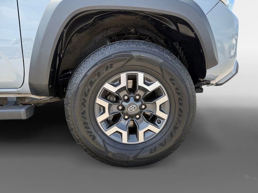 Used 2019 Toyota Tacoma TRD Off-Road RWD image 10
