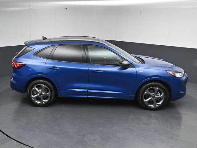 Certified 2023 Ford Escape ST-Line w/ Tech Pack #1 AWD/4WD image 48