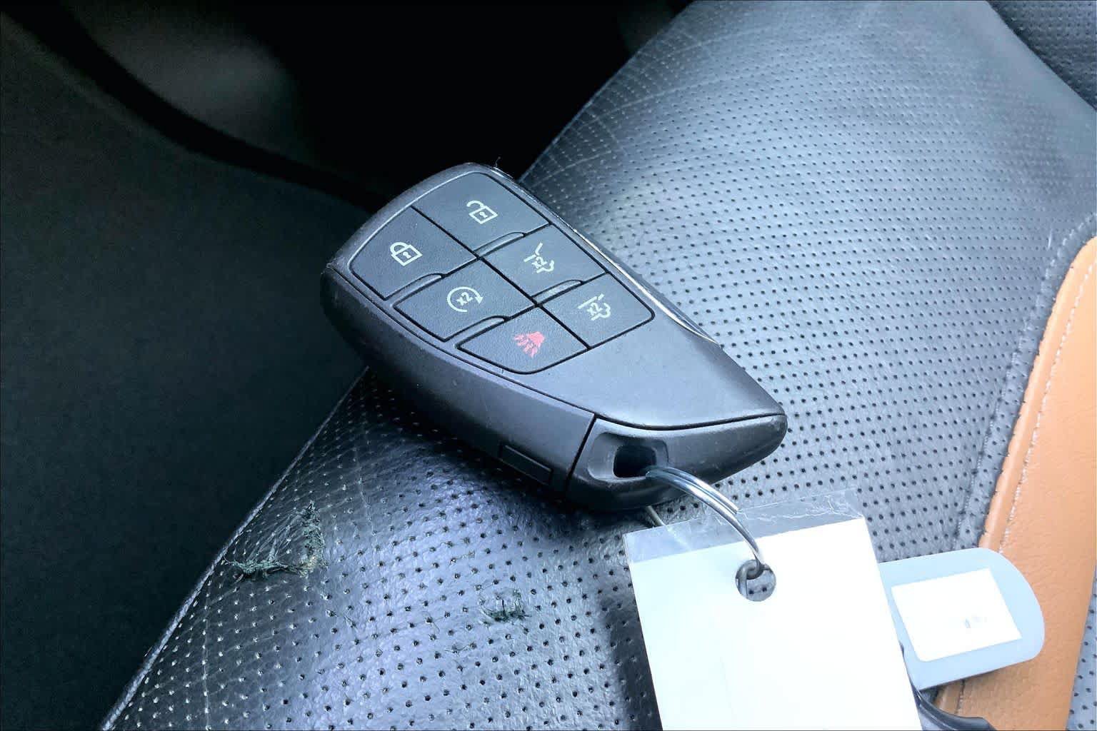 Used 2021 GMC Yukon AT4 w/ AT4 Premium Plus Package AWD/4WD image 27