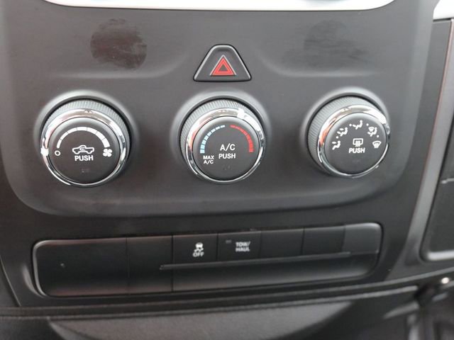 Used 2024 RAM 1500 Classic SLT image 21