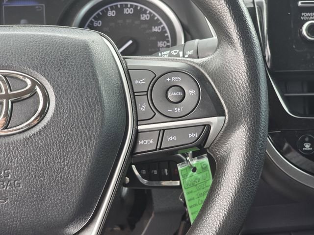 Used 2022 Toyota Camry LE image 23