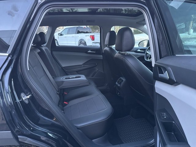 Used 2022 Volkswagen Taos SE image 15