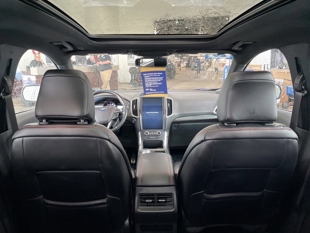 Certified 2023 Ford Edge ST-Line w/ Class II Trailer Tow Package image 18