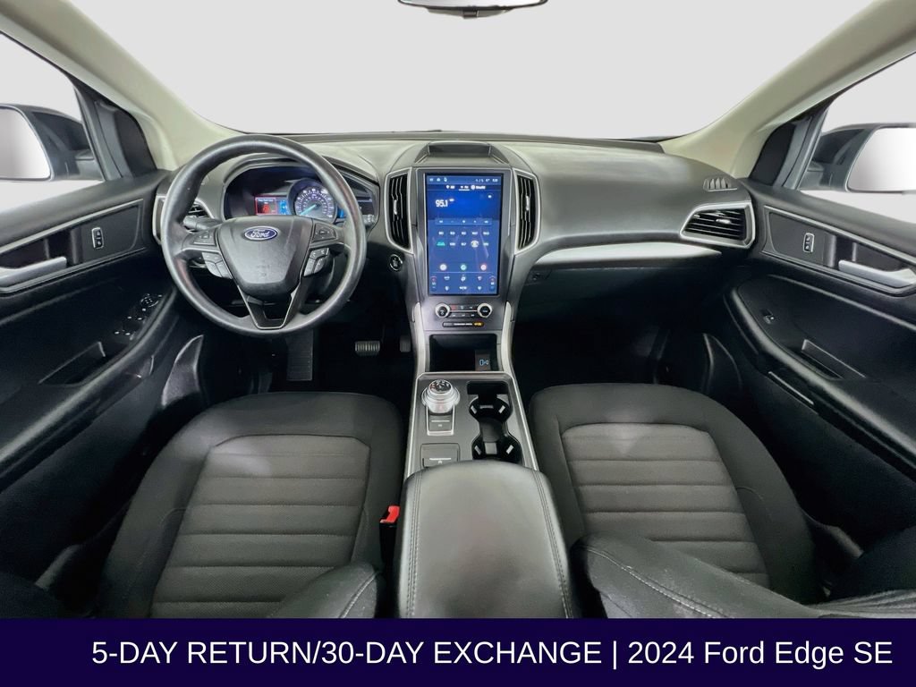 Certified 2024 Ford Edge SE w/ Black Appearance Package AWD/4WD image 36