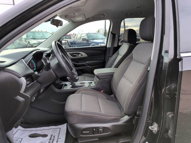 Used 2021 Chevrolet Traverse LT image 22