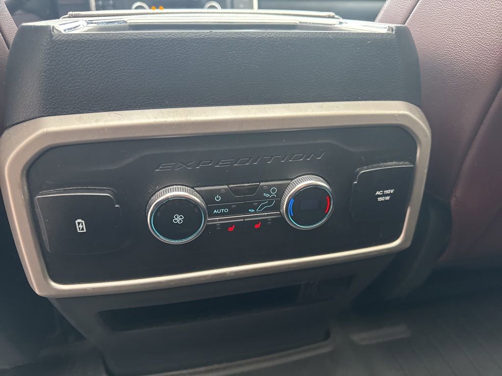 Certified 2023 Ford Expedition Limited image 31