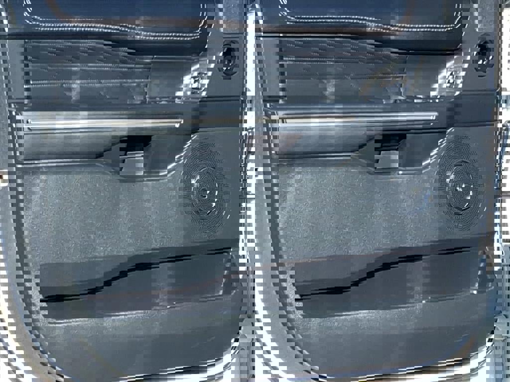 Certified 2023 Ford Expedition Platinum image 22