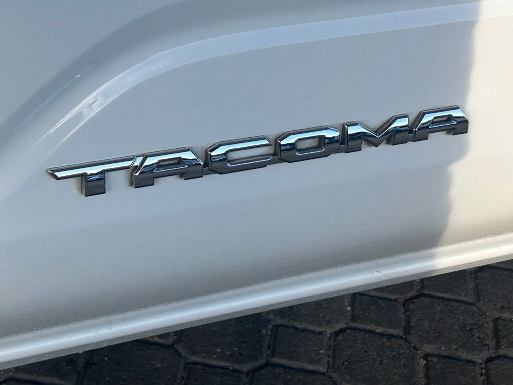 Used 2024 Toyota Tacoma SR5 image 15