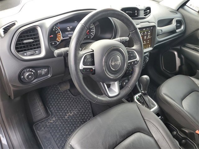 Used 2023 Jeep Renegade Limited image 9