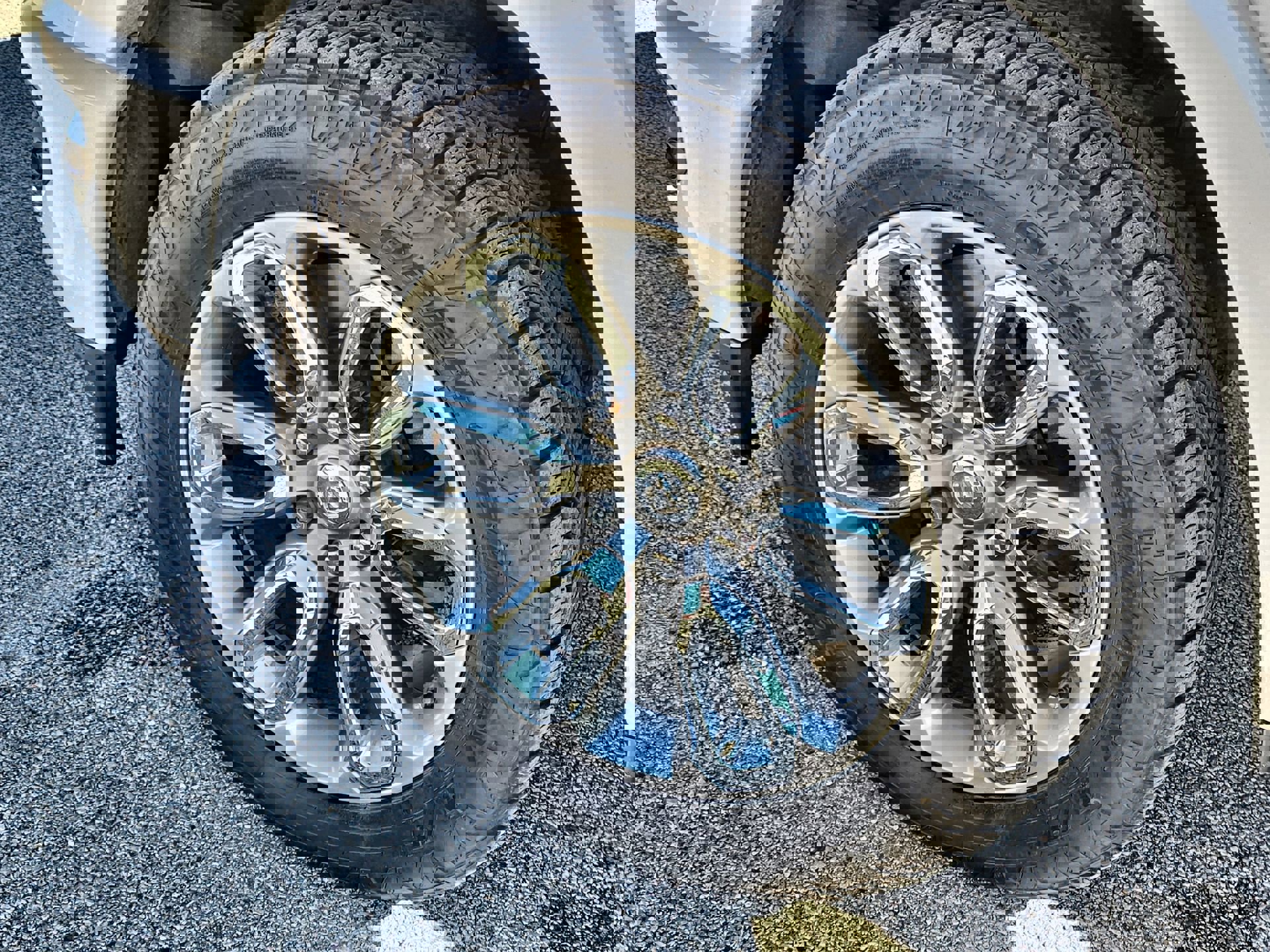 Used 2022 RAM 1500 Laramie w/ Laramie Southwest Edition image 10