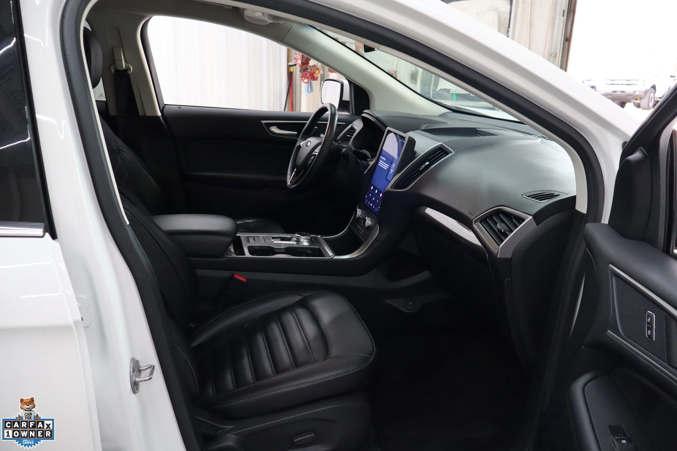 Certified 2024 Ford Edge SEL w/ Convenience Package image 29